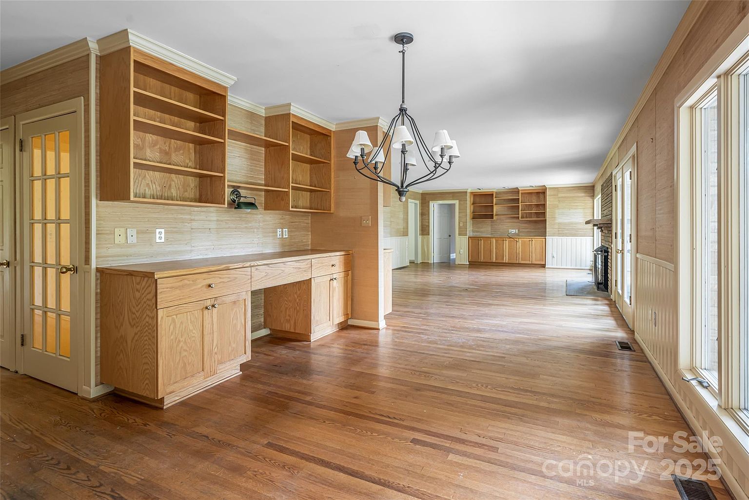 1960 Mid-Century Ranch dining room