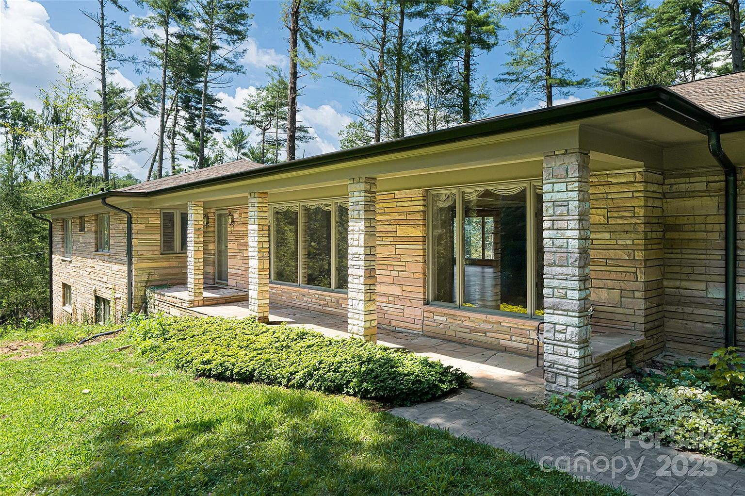 1960 Stone American Ranch front porch