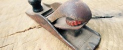 Old school way to fix a sticky door - hand planer